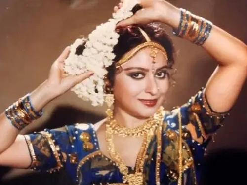 Farewell actress  Anjana ?